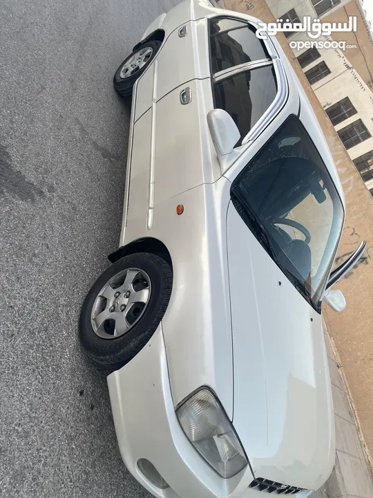 هونداي فيرنا 2000 اتوماتيك بحاله جيده جدا