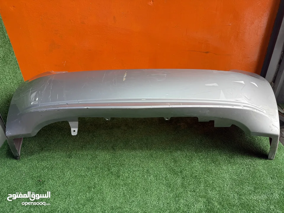 طمبون خلفي تويوتا بريوس 2010-2015  اصلي مستعمل ياباني بحالة جيده  Toyota Prius تويوتا 2010-2015