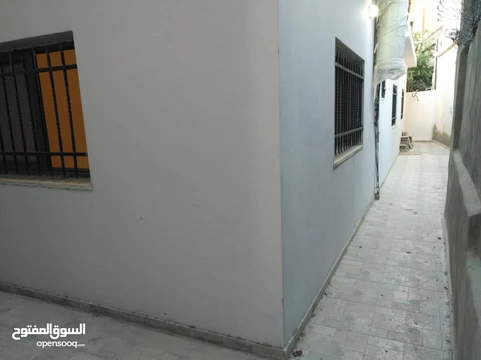 شقة مشطبة حديثا للبيع