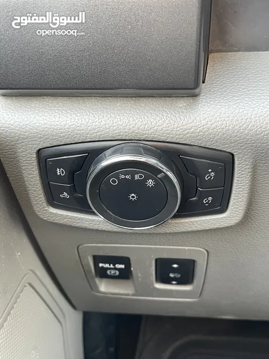 Ford F-150 2018 2.7 ecoboost (Clean title)