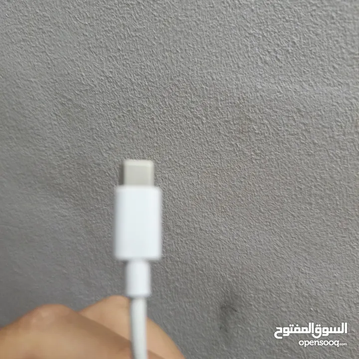 هاتف تكنو كامون 20 برو بحالة الجديد لا يوجد خدوش ولا كسور غير قابل للبدل