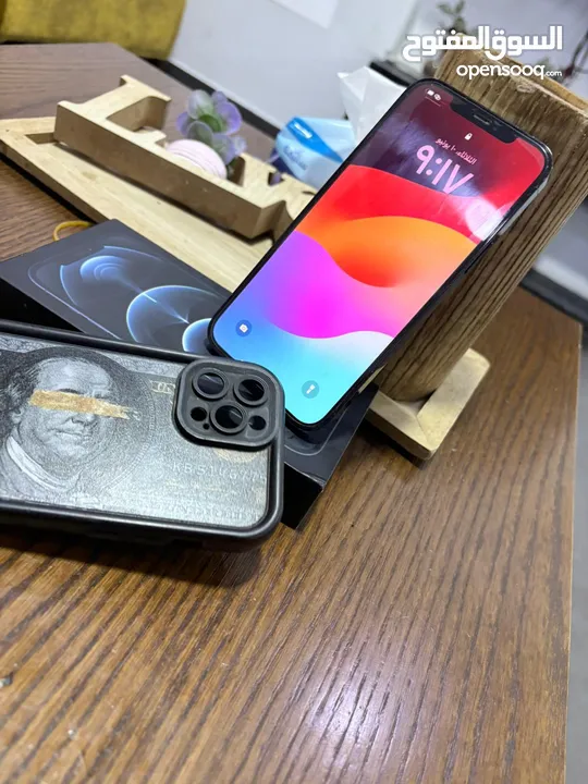 12 برو ماكس 128