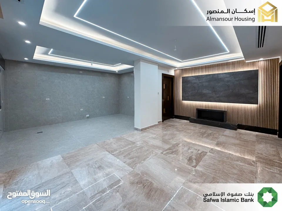 شقة طابق اول 190م2 يسار فاخرة للبيع في منطقة مكة مول/ مشروع مكة مول 5 (1/2) ( إسكان المنصور )