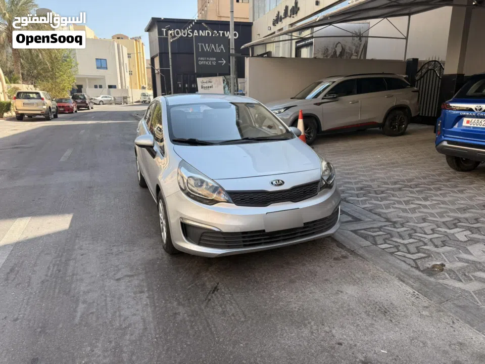 للبيع كيا ريو موديل 2016