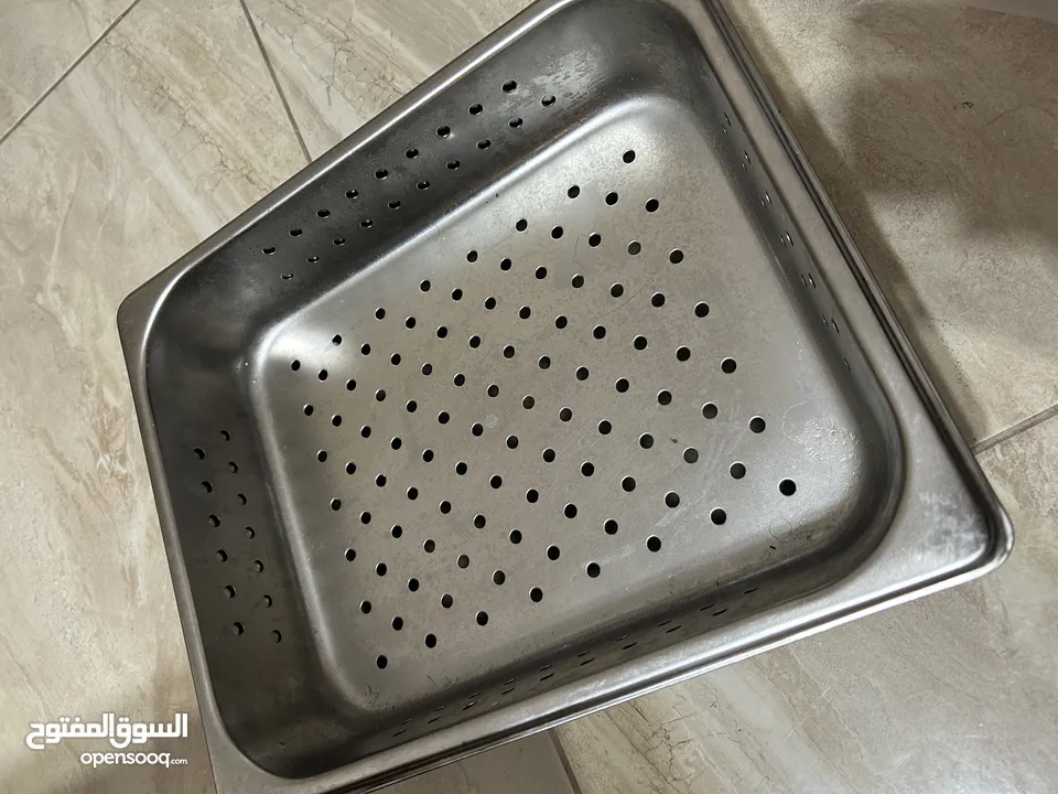 مرحبا عندي هدول للبيع اشتريتهم لمشروع صغير وما زبط معي  + 4 كيلو شوكلاتة