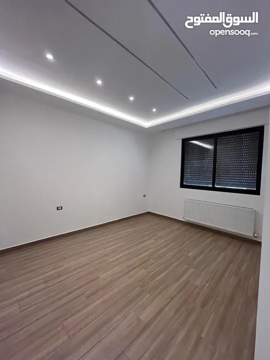 تشطيب فندقي في اجمل مناطق ضاحية النخيل سكن فلل