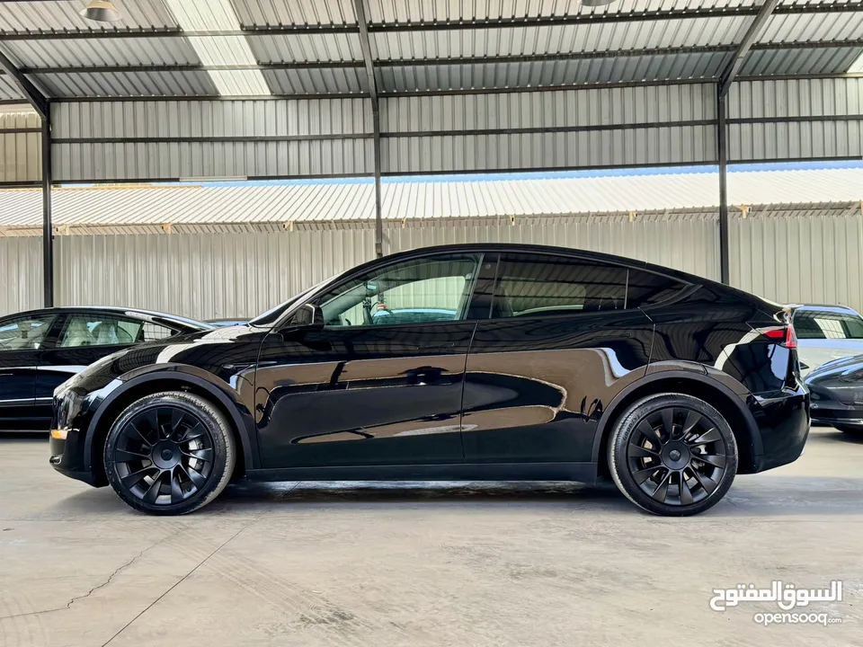 Tesla Model Y 2023 ( LONG RANGE DUAL MOTOR ) , 22 الف مايل ، فحص كامل ، ايرباج مغلق