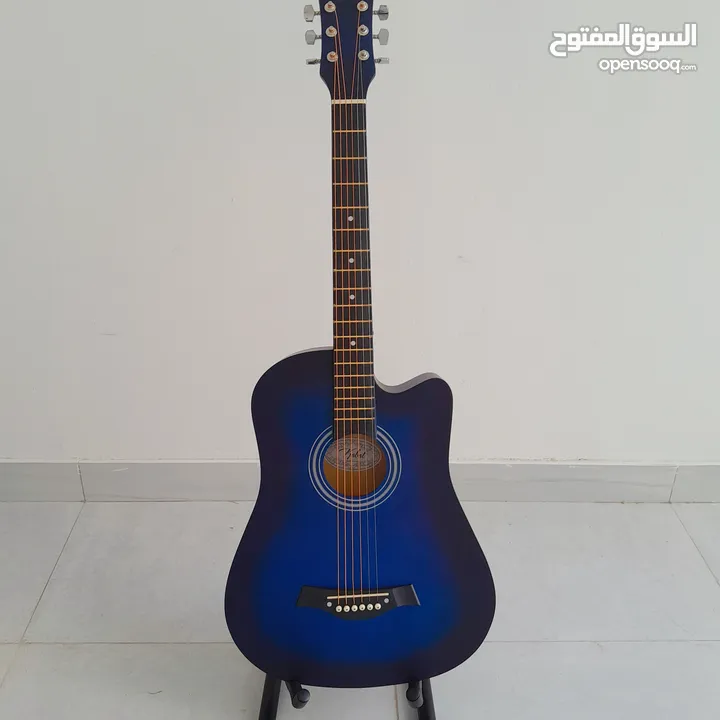 New acoustic/classical guitar!38 inch! with bag! Delivery!غيتار صوتي/كلاسيكي جديد! 38 بوصة!  مع حقيب