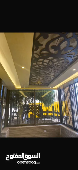 شقه ارضيه في أجمل مناطق البنيات من المالك مباشره دون وساطه احد تبعد عن طريق المطار دقيقتان