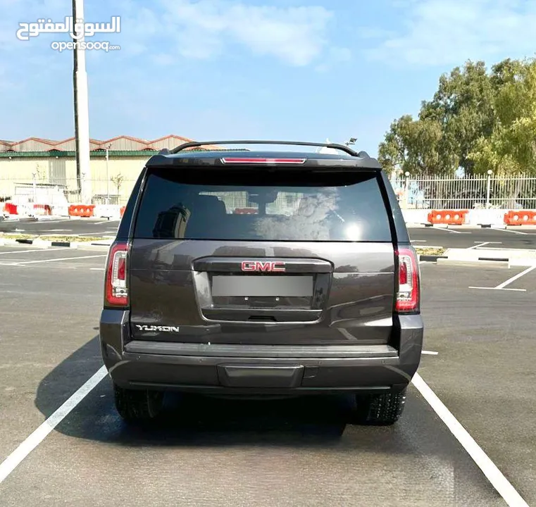 يوكن SLT GMC 2016 العداد 193 السعر 7250