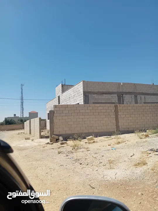بيت البيع خلف سوق المركزي