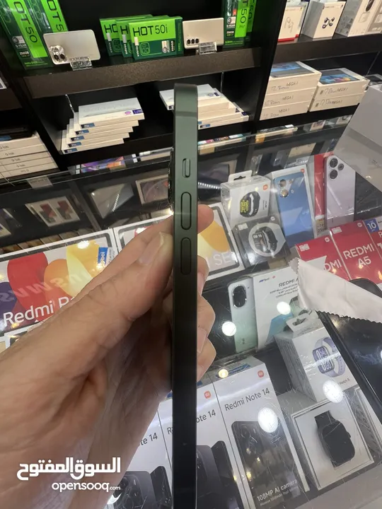 مستعمل وكالة iPhone 13-128GB التفاصيل داخل الاعلان
