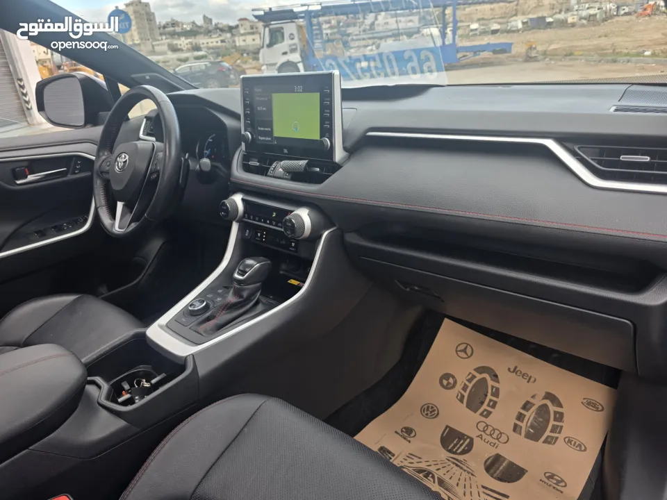 تويوتا راف rav4 plugin hybrid 2023/22 الافخم في البلاد.