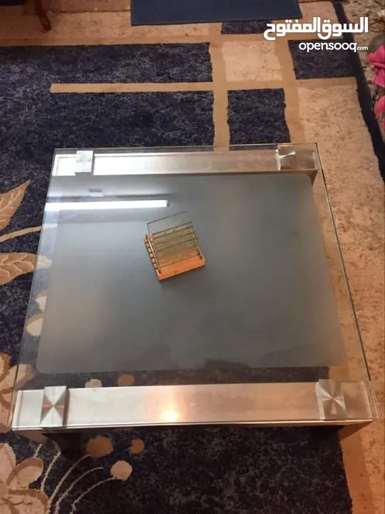 طاوله وسط زجاج( سكريت 10ملم )  وستنالس  دنماركيه