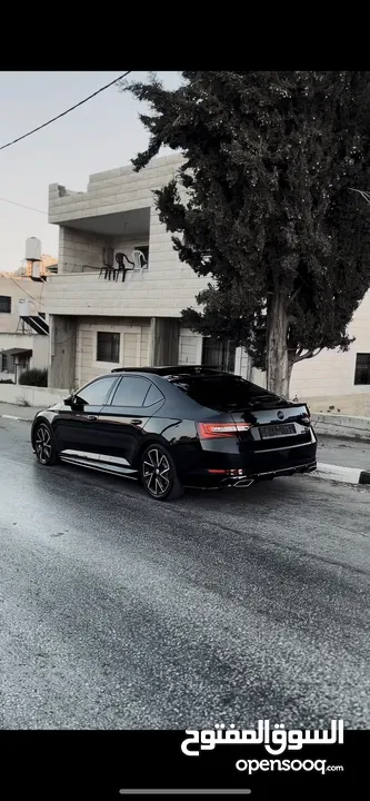 سوبيرب 2019 سيارة لعبة بالصلاة عنبي
