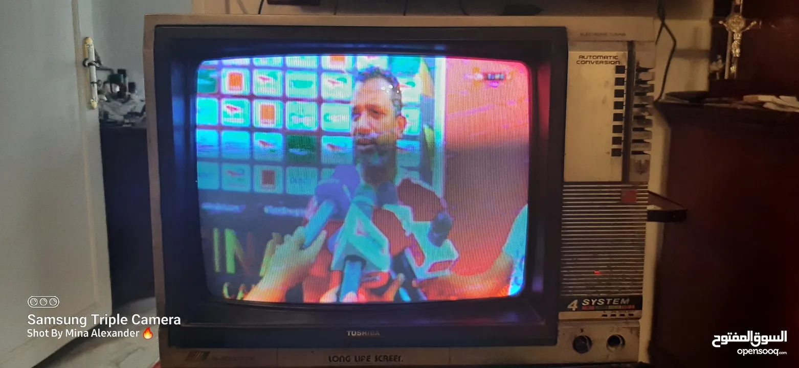 تليفزيون توشيبا 18 بوصة ألوان معدل ب ريموت