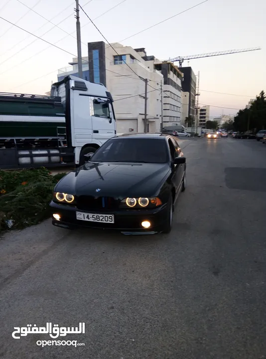 BMW e39 موديل 2000