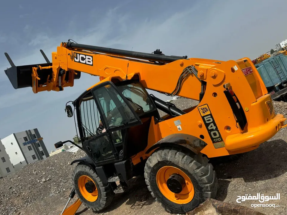 2009 boom loader oman wakala