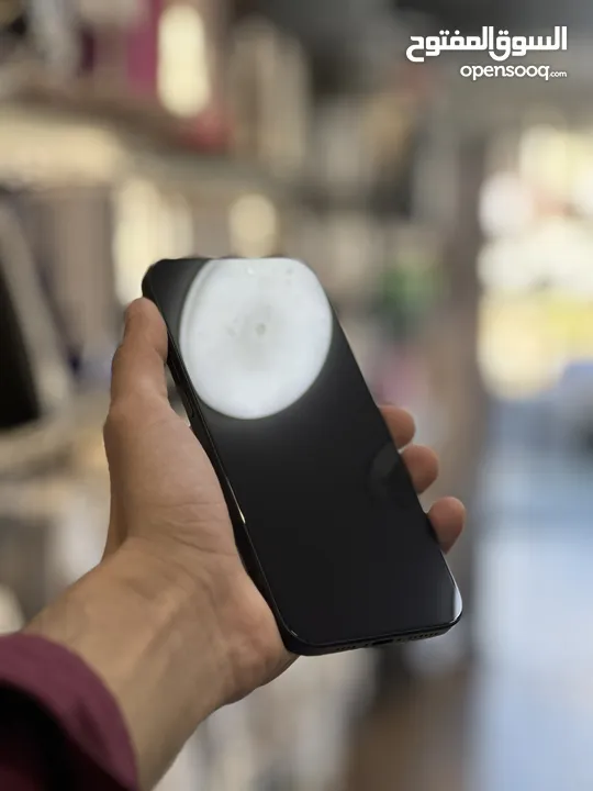 ايفون 16 pro max مستعمل اخو الجديد بطارية 100% استخدام كم يوم فقط بسعر حرق الجهاز ولا خدش