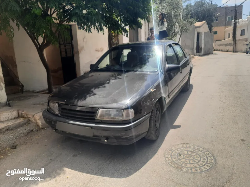اوبل فيكترا موديل 1991
