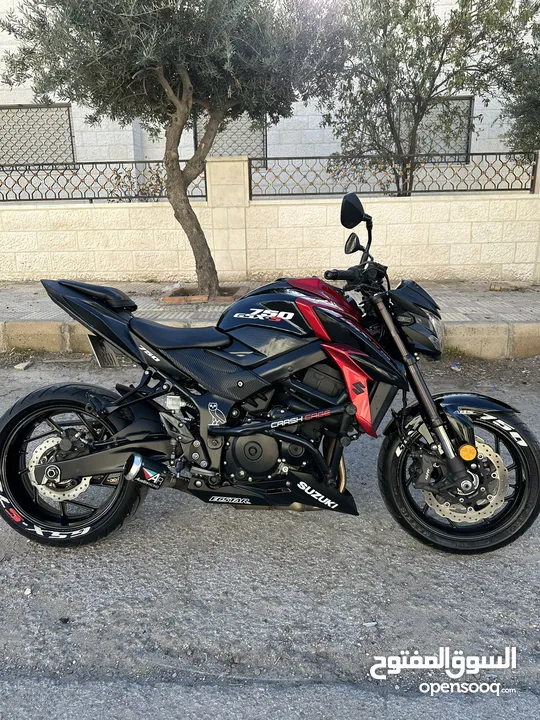 قابل للتفاوض Suzuki GSX-S750 // 2018