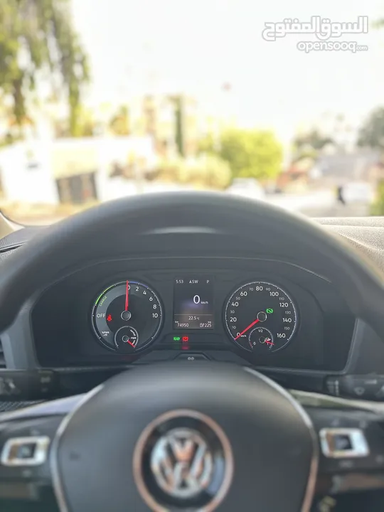 Volkswagen E-Lavida 2019