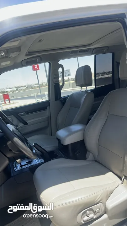 Mitsubishi pajero 2010 3800cc