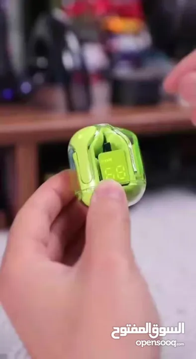 سماعات ستيريو بلوتوث صوت عالي ونقي يمكن التحكم في الموسيقى والصوت والرد