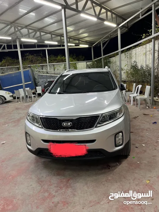 كيا سورنتو 2013