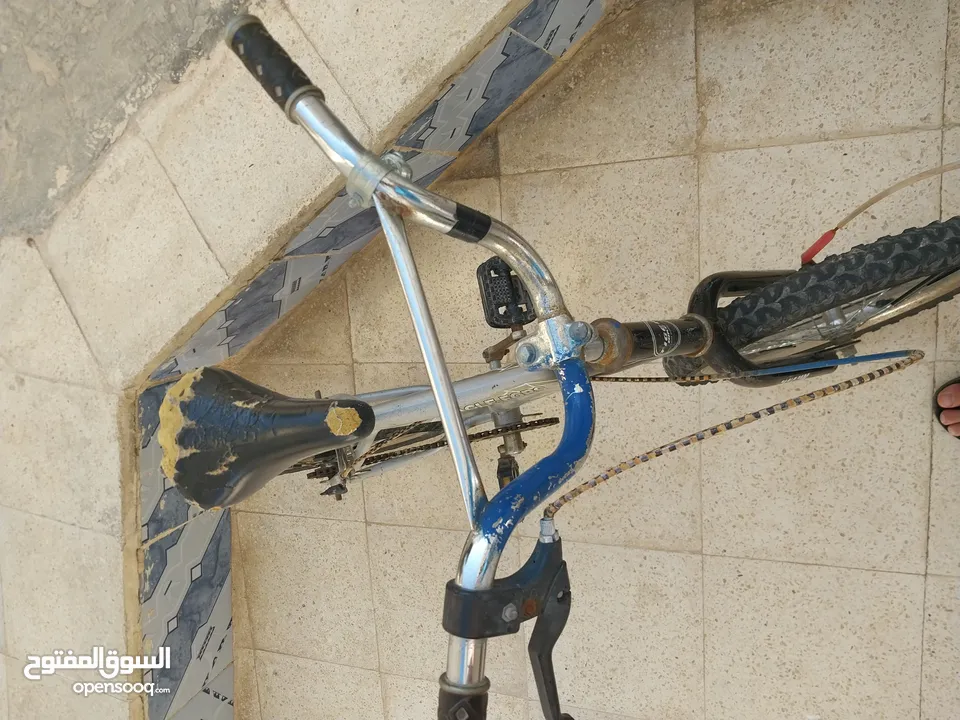 بسكلتين للبيع مستعمل بس جداد بصلاة على النبي بسعر مغريييييي جداااااااااا