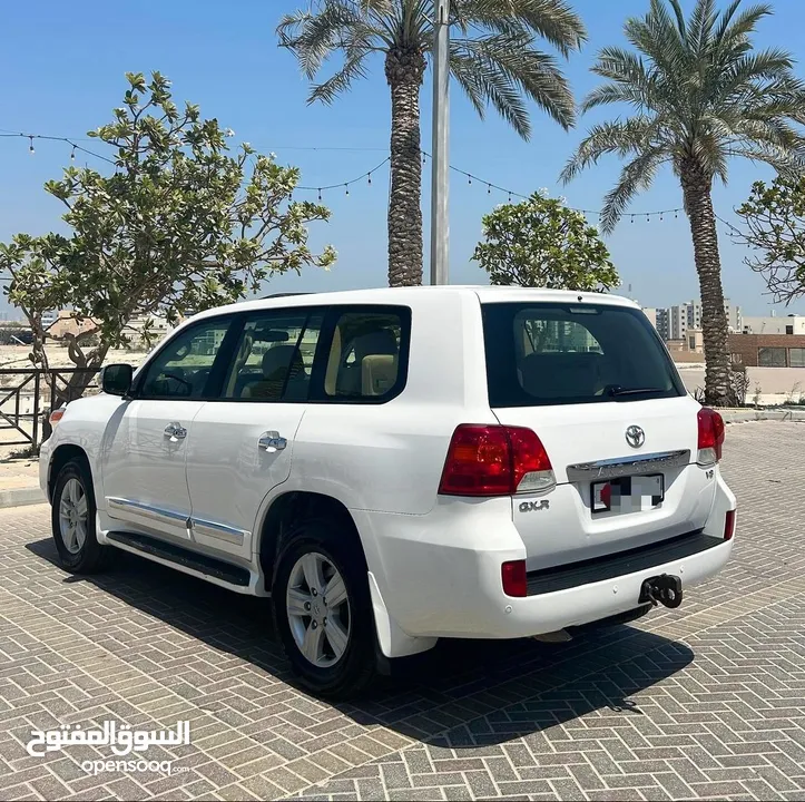 Toyota Land Cruiser GX-R 2014