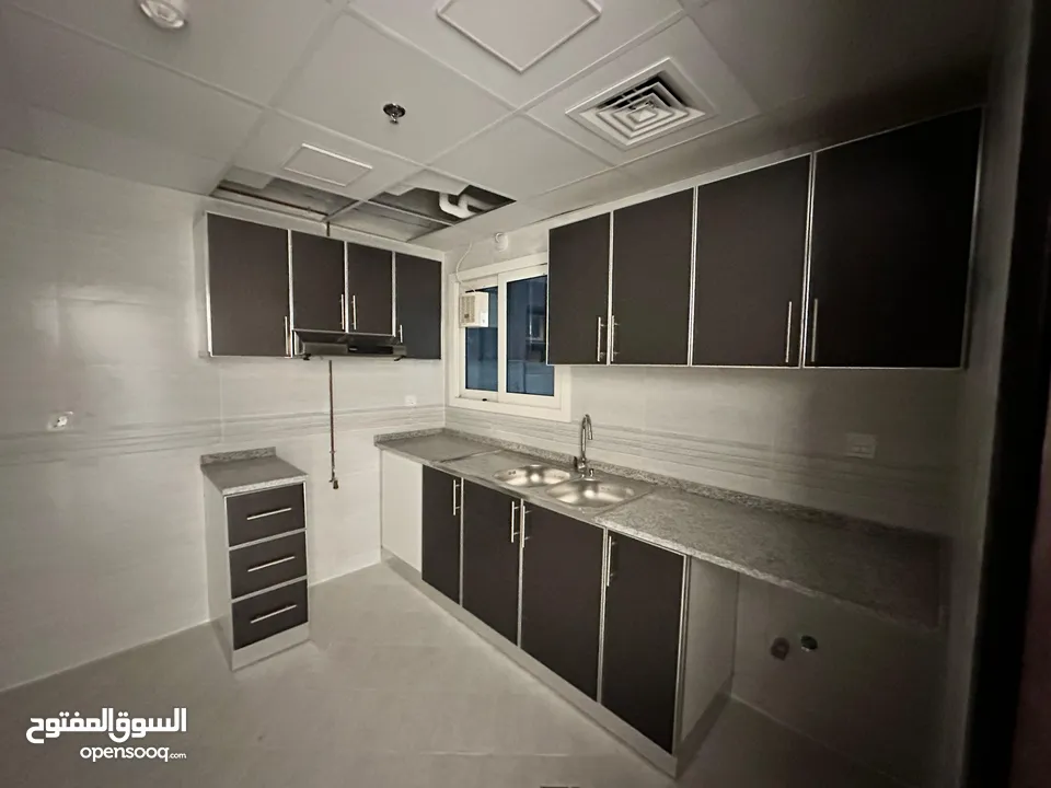 ( محمود سعد ) للايجار السنوي في ابوشغارة غرفتين وصالة اول ساكن