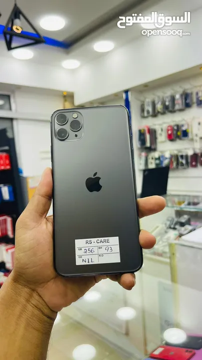 iPhone 11 Pro Max, 256gb Gray Arabic