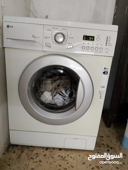 غساله LG بحاله ممتازة جدا