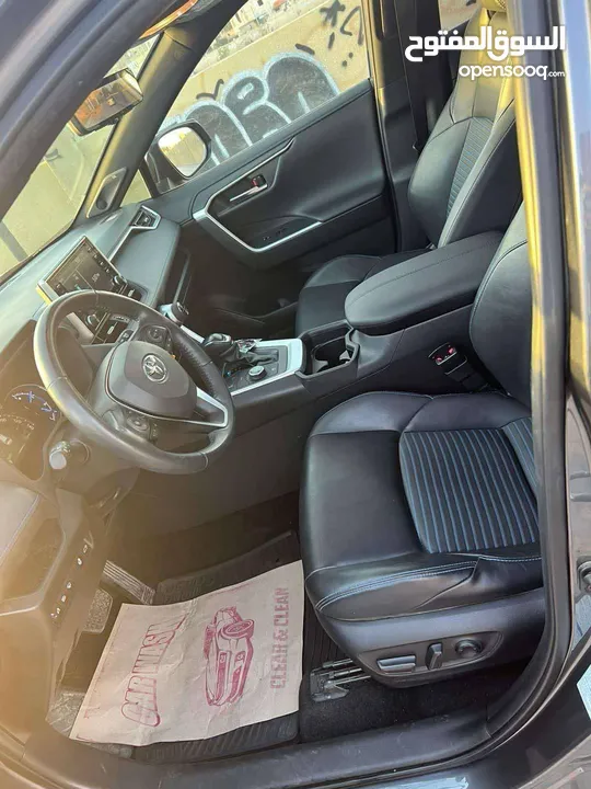 Toyota rav 4 2020 AWD.  تويتا راف فور 2020 بطارية ليثيوم