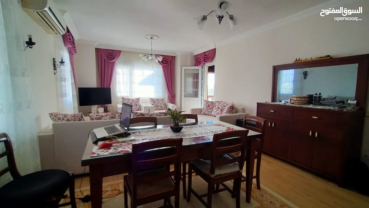 Panoramik deniz manzaralı satılık daire