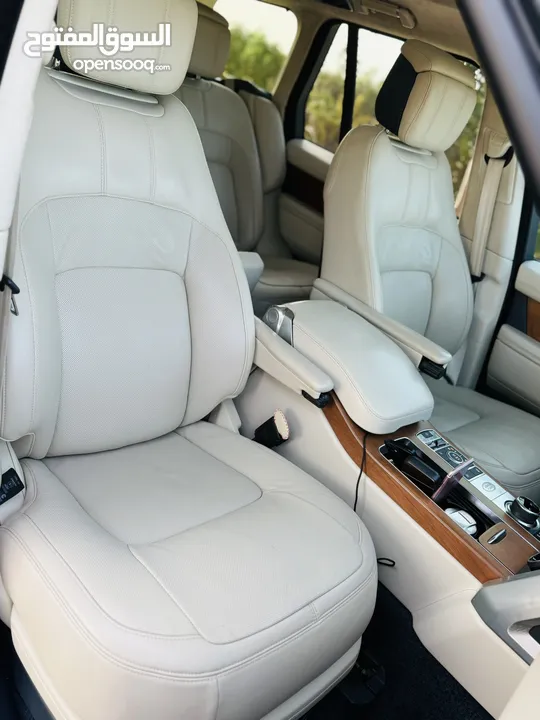 ‏Range Rover Vougue Autobiography Black edition plug in hybrid2020