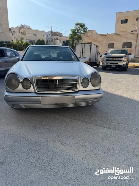 مرسيدس E200 موديل 1999
