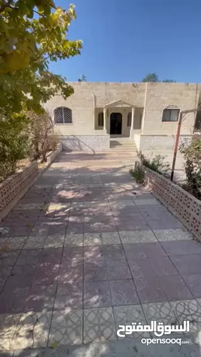 منزل / بيت / مستقل / للبيع / عمان / منطقة أحد