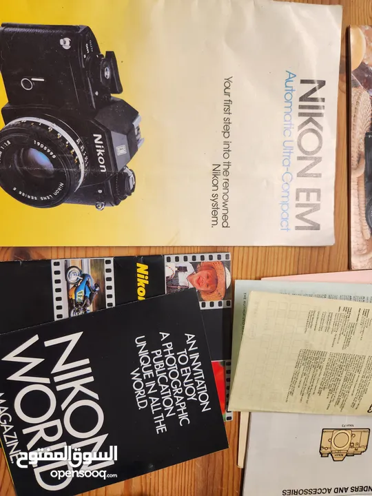 كاميرا فيلم Nikon EM