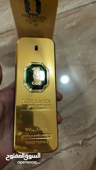 one million golden oud 100ml perfume brand new never used only box open