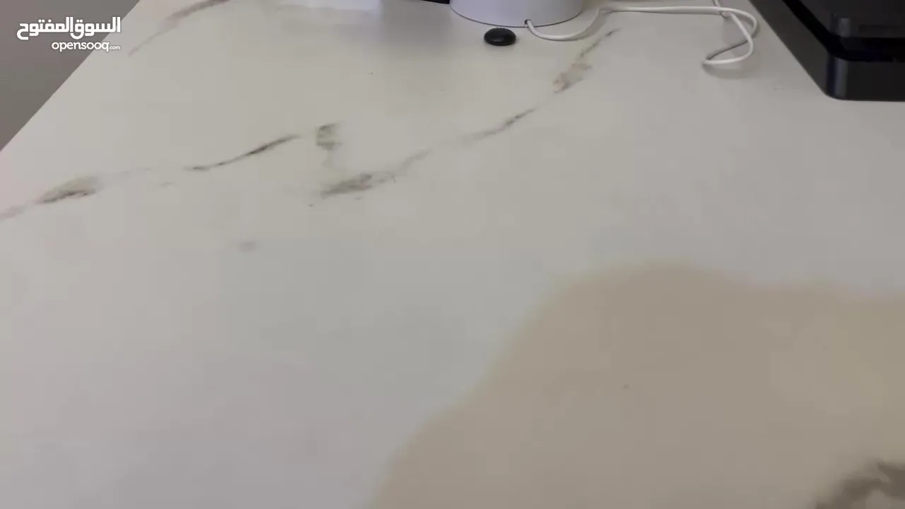 مكتب بيرفع و بينزل قابل للتعديل