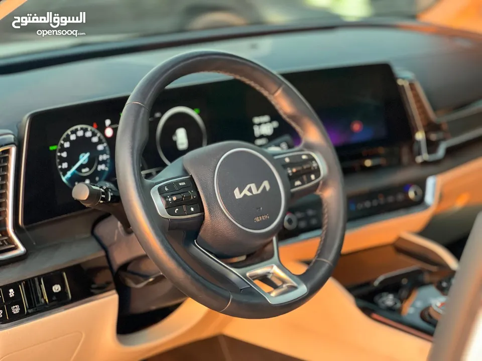 كايا سبورتاج /2022 فل الفل فتحة سقف  2x4 ///240Hp بنزين + كهرباء  ( Haybrid) 1600cc