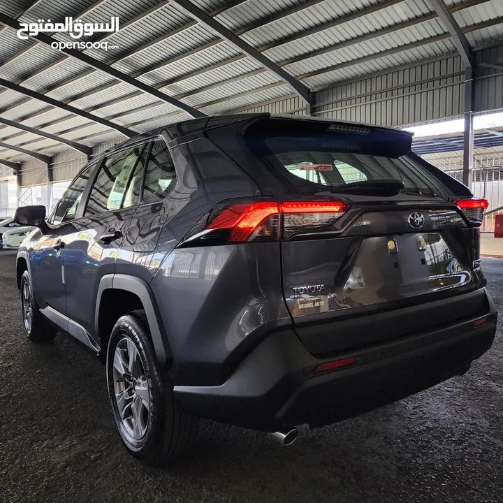 TOYOTA RAV4 Hybrid 4*4 LE 2024