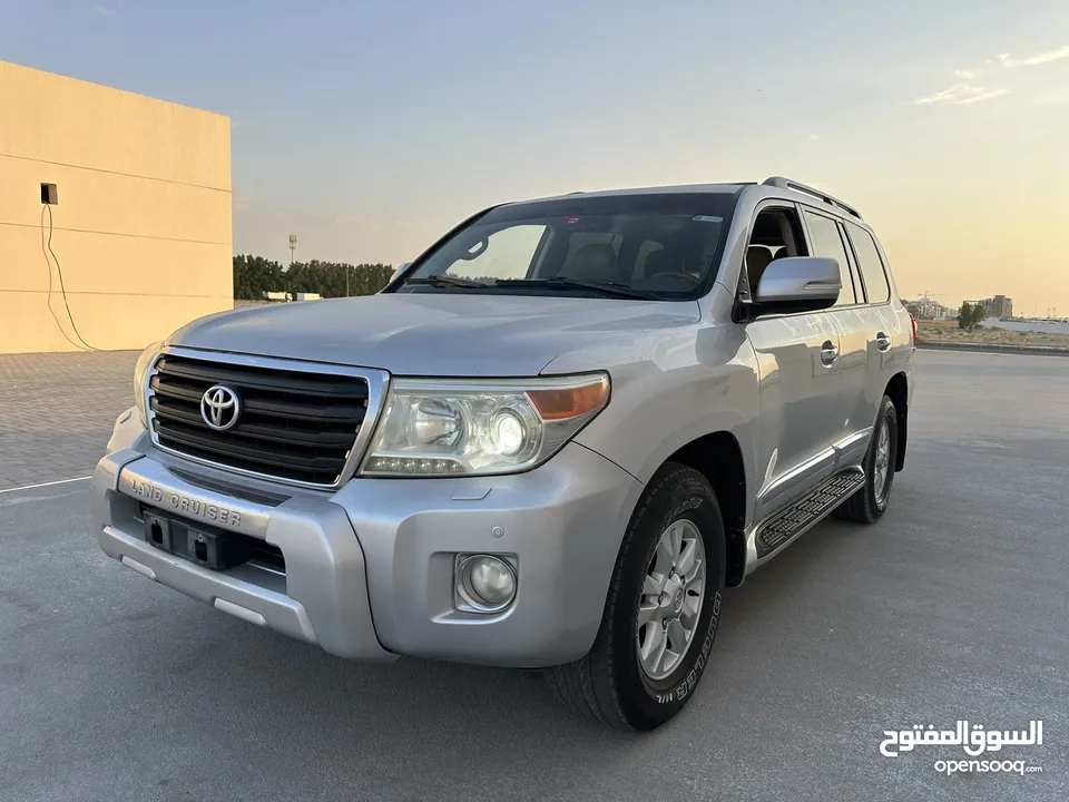 لاندكروزر خليجي مالك اول LAND CRUISER 2012 4.6L GXR PLUS +