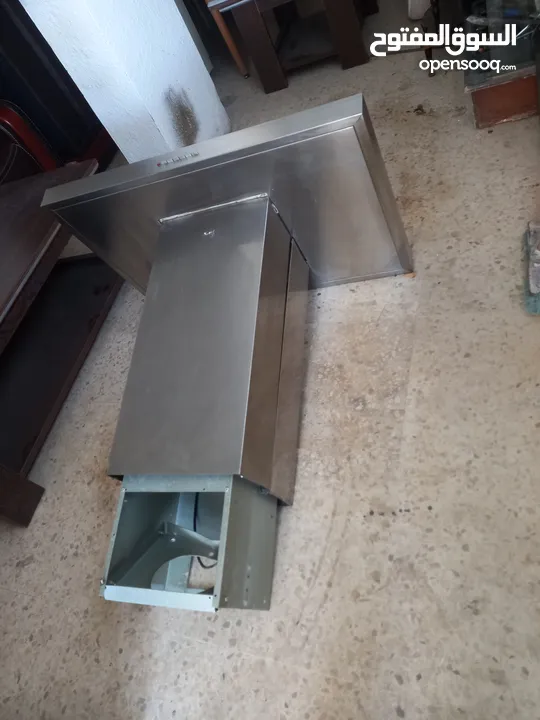 شفاط مطبخ بحاله جيده جدا للبيع