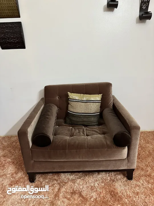Sofa set with accessories