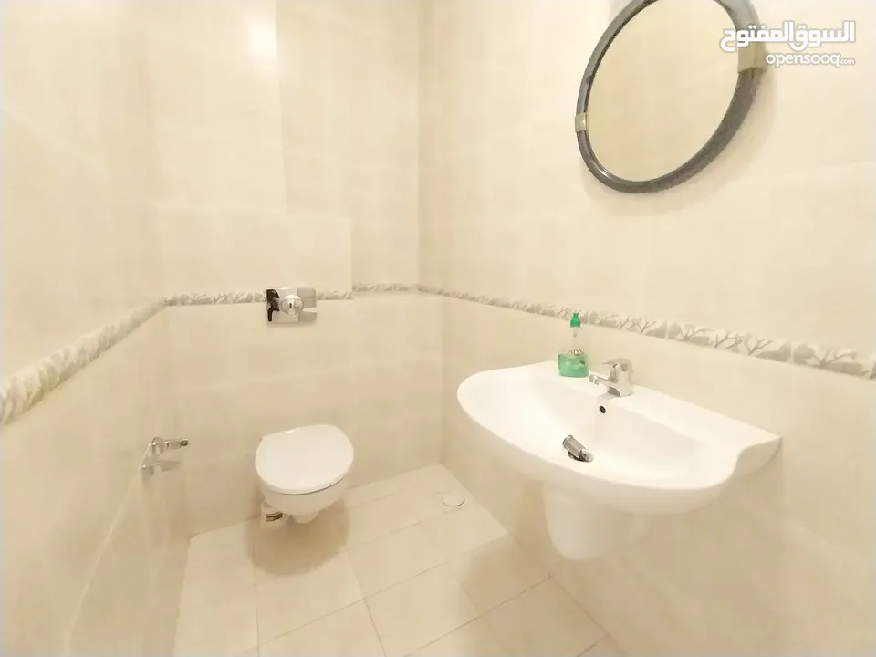 شقة شبه مفروشة للإيجار 250م2 ( Property 19136 )-175089600