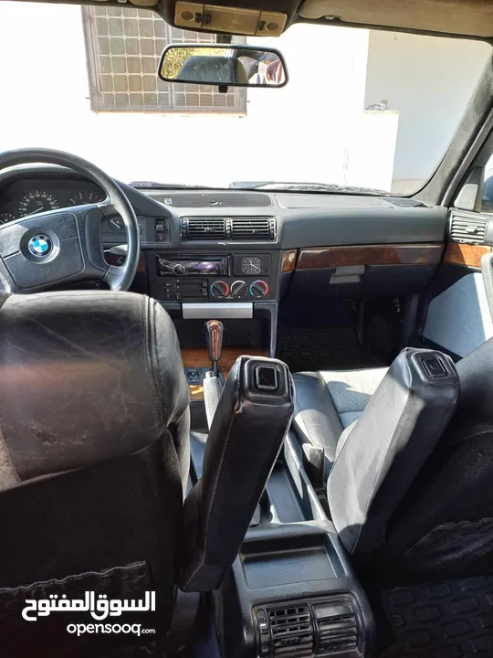 BMW 520 E34  بي ام دبيلو 520