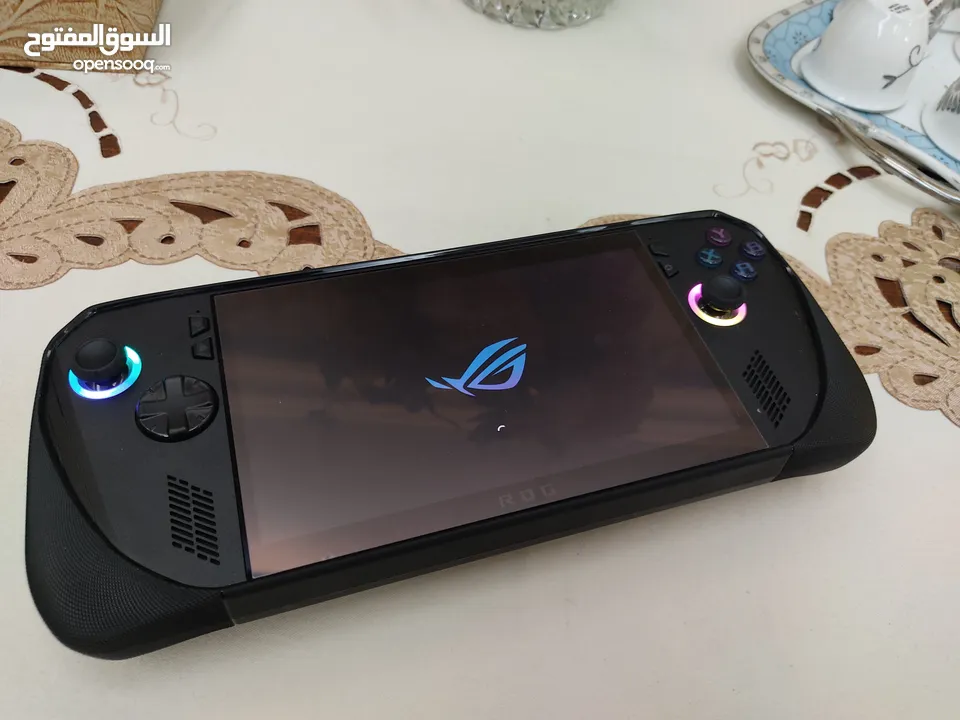 Asus Rog Ally x Z1 Extreme 1TB Portable Console